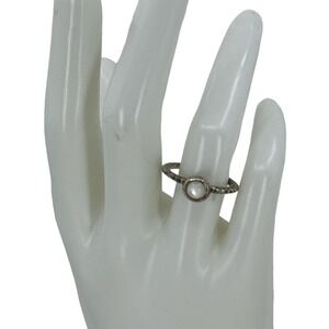 RJ Marked 925 Mother Of Pearl Ball Bead Textured Sterling Silver Ring 8